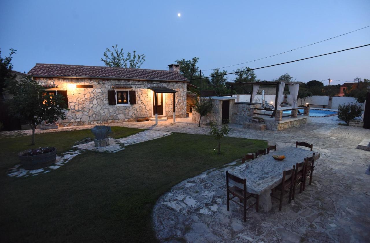 House & Apartment Palaca Donji Zemunik Экстерьер фото
